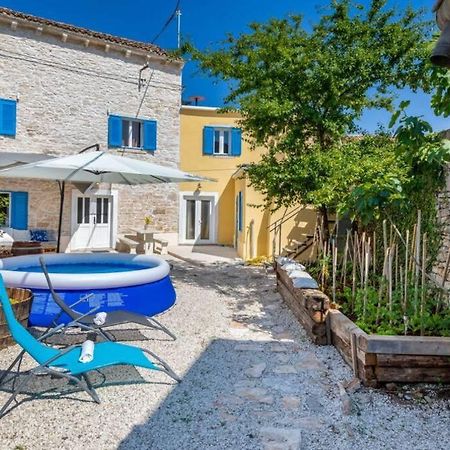Casa Di Pietra Matelici Villa Divšići Kültér fotó